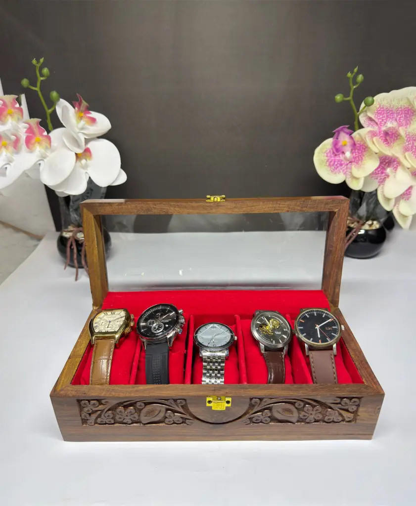 Wooden Curving Watches Box